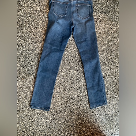 EUC ST JOHNS BAY STRAIGH LEG JEANS - Picture 3 of 5